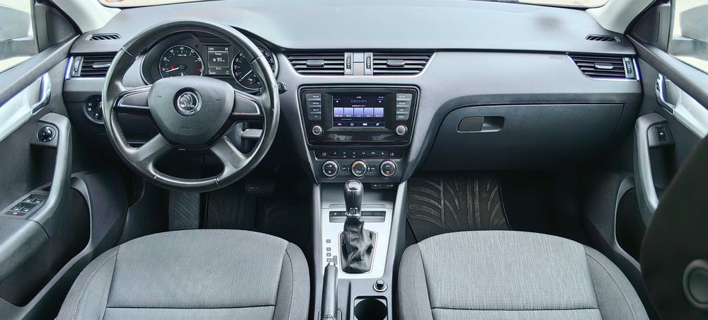 SKODA Octavia 2014 — imagine 3