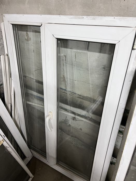 Пластиковые окна б/у 3 штук