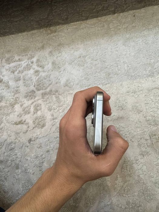 Iphone 15 pro max sotiladi