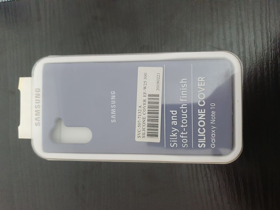 Чехол на  Samsung Note 10+