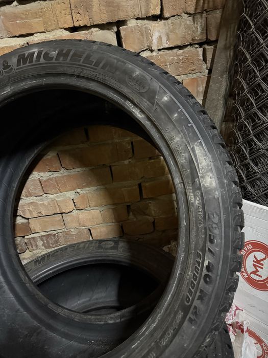 Шины зимние шипованные