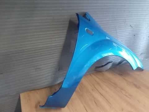 Aripa Fata Dreapta Ford Focus 2/II 2004-2008 (Aquarius Blue Metallic)