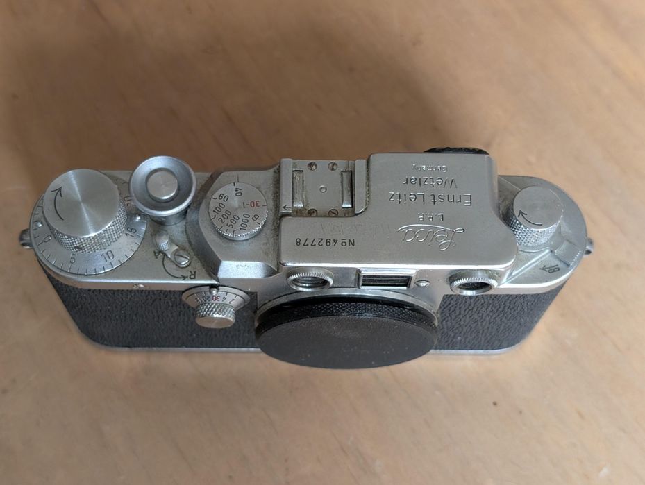 Camera foto Leitz Leica IIIF (anii '50) si husa originala