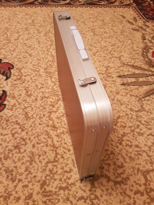 Стол складной с 4 складными стульями для рыбалки и для пикника