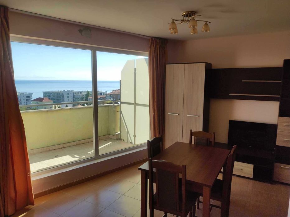 Апартамент гр. Бяла! Морска панорама! 200м. плаж!