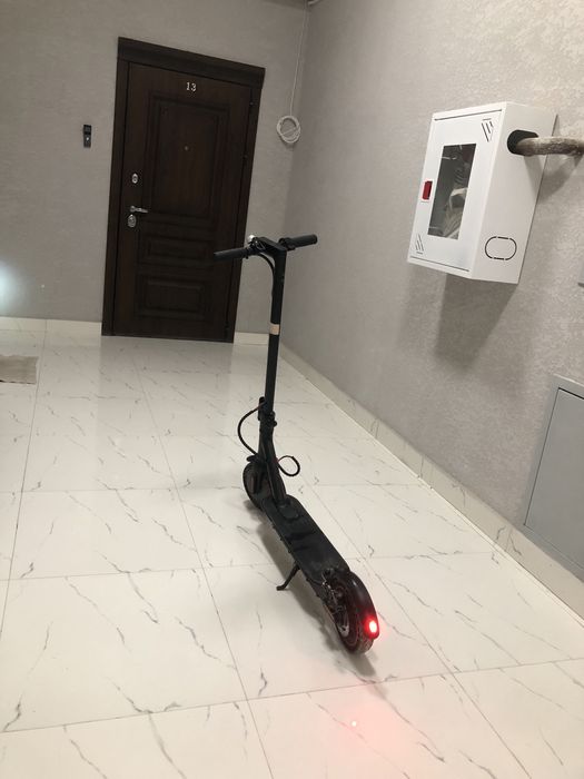 Электросамакат E-Scooter