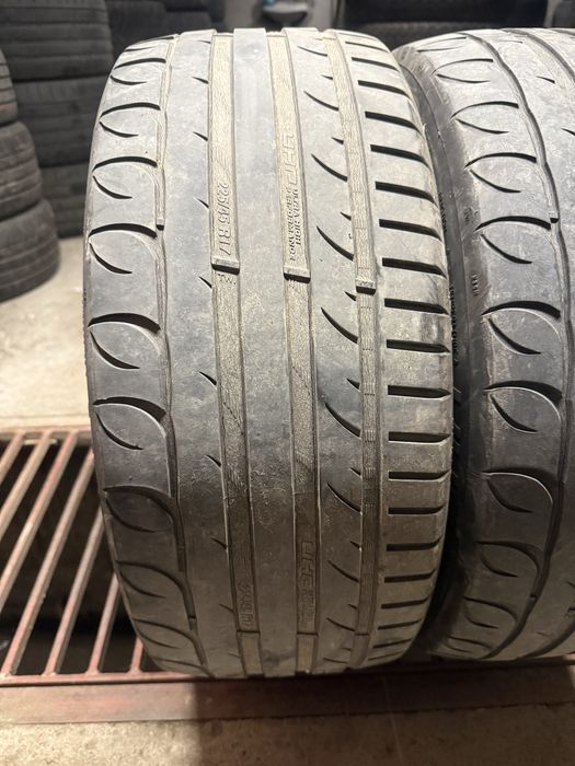Taurus 225/45/17