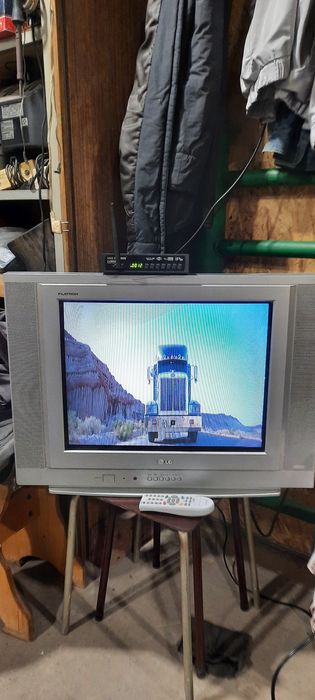 Продам телевизор