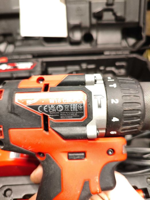 Bormașină milwaukee