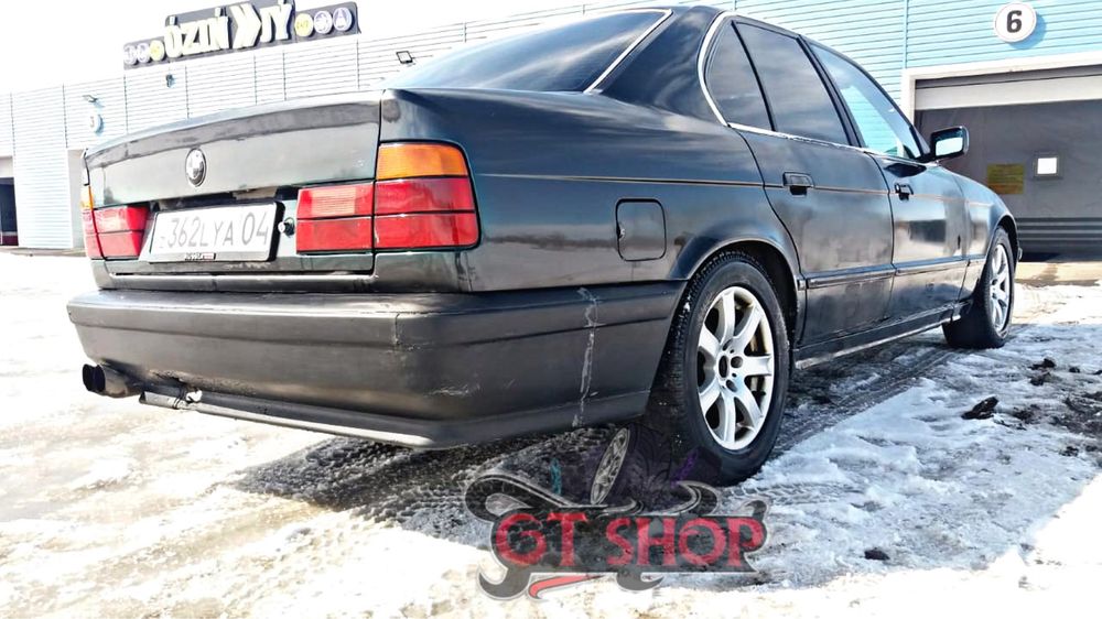Спойлер BMW E34, тюнинг козырек накладки бмв е34