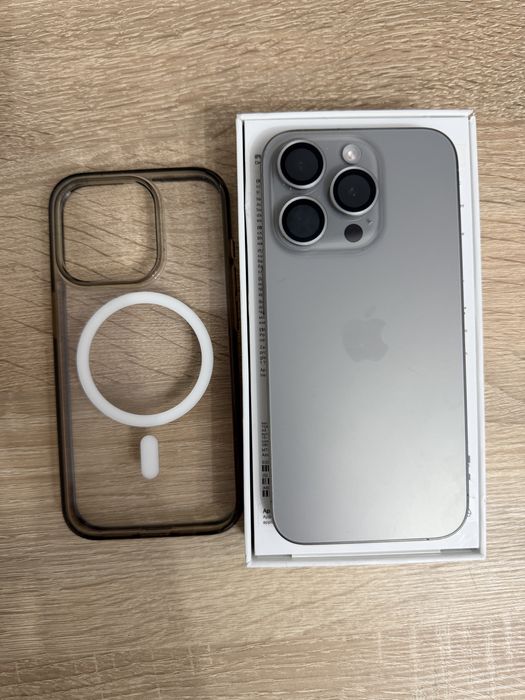 Vand Iphone 15Pro