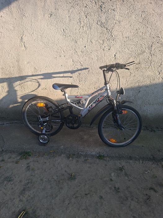 Детски играчки ..