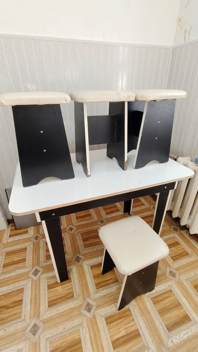 Продам диван в хорошем состоянии б.у