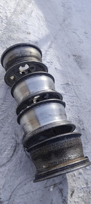 Диски 4штуки. 139,7х6. Вылет -20