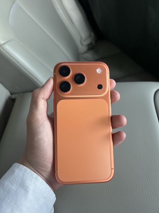 Iphone 17 pro в отличном состоянии
