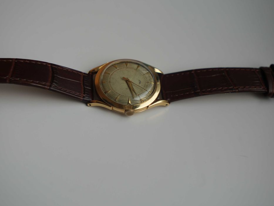 ceas ETNA extrem de rar, 18k perfect functional