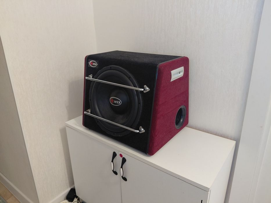 Саабвуфер продам