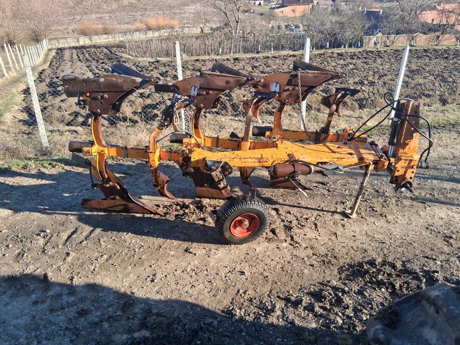 Vand plug huard 3 trupiṭe