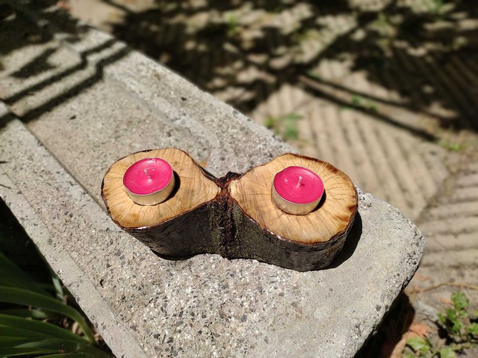 Свещник от естествена дървесина