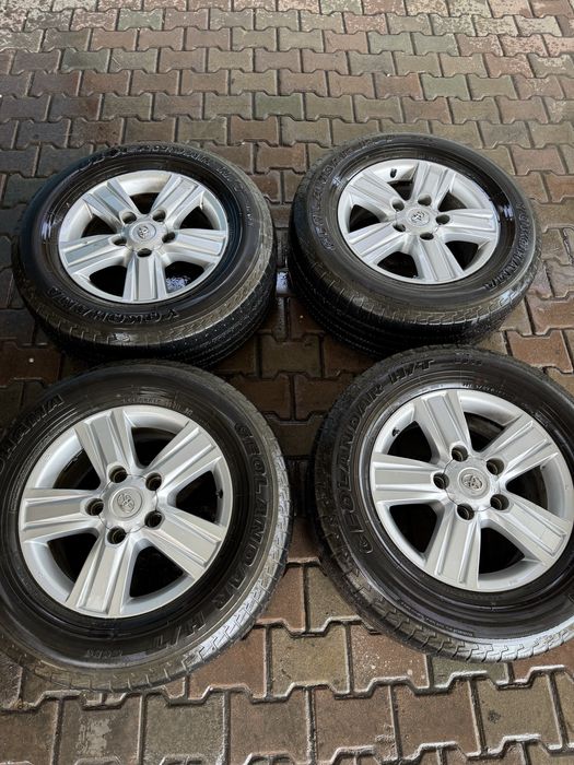 Продам автошины и оригинальными дисками от TLC 200