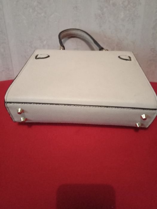 Сумочка дамская .