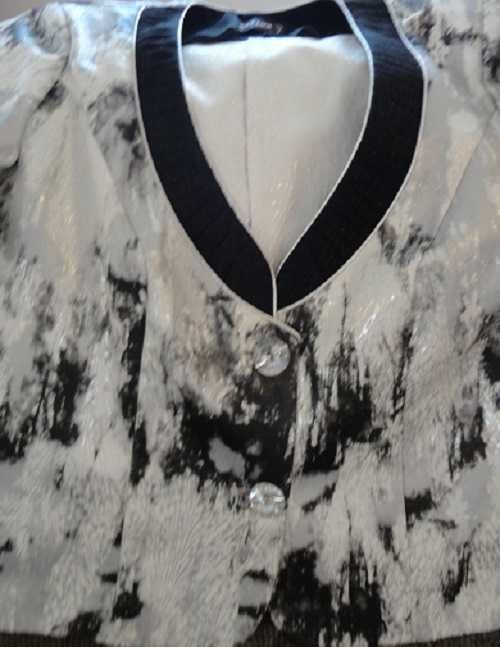 Compleu nou din 3 piese (fusta, bluza, sacou) Lady lux