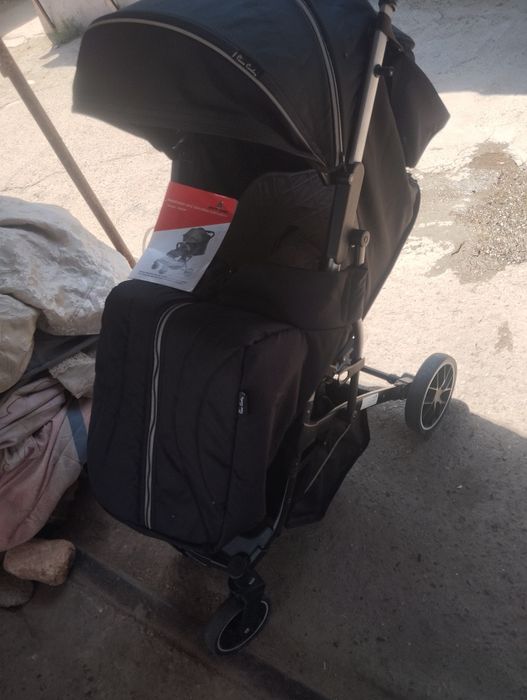 Продам детскую коляску