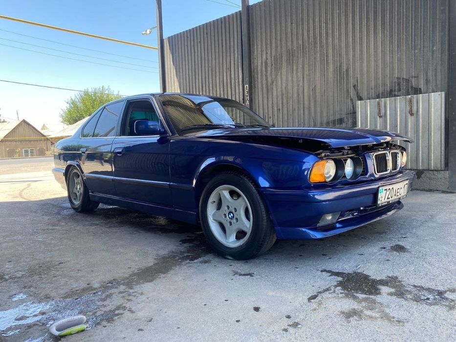 BMW е34 бампер фары пароги туманки
