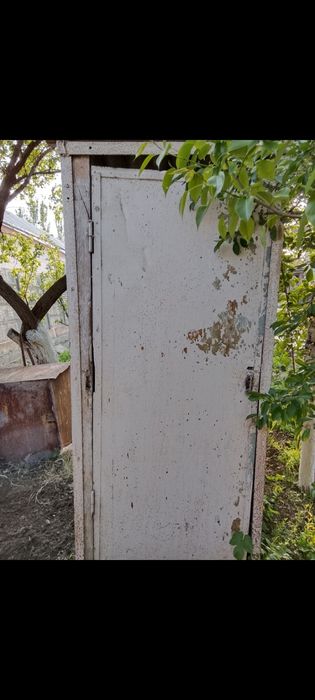 Бачок и туалет железный