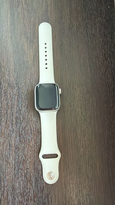 Apple Watch 9, GPS, Cellular, Starlight Aluminium 41mm