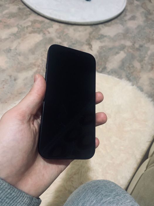 Iphone 16 black