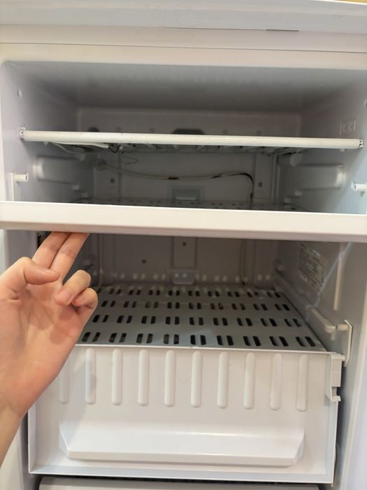 Продам морозильник 7 секции