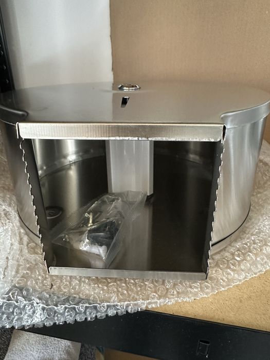 Dispenser rola hartie igienica
