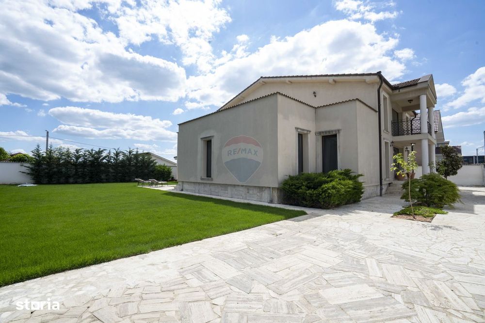 De vânzare casă /pensiune în zona Nufarul