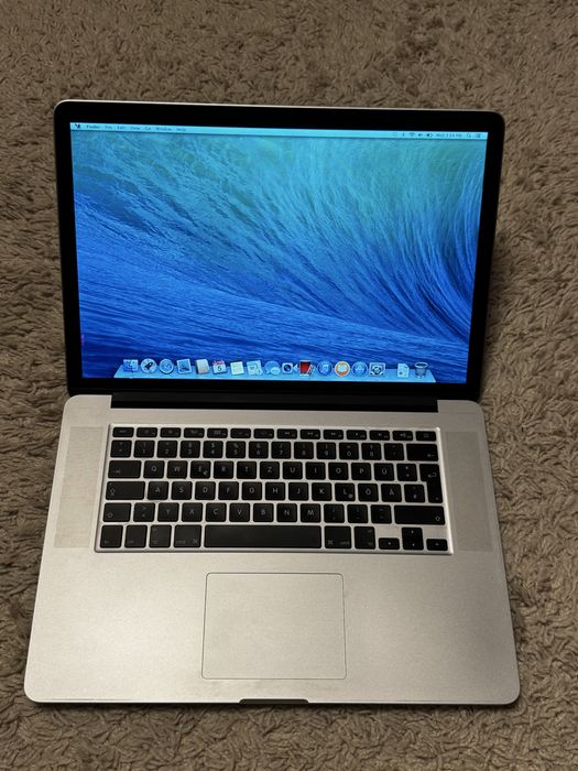 Macbook Pro 15’ 2013 - i7, 8gb ram, ssd 128