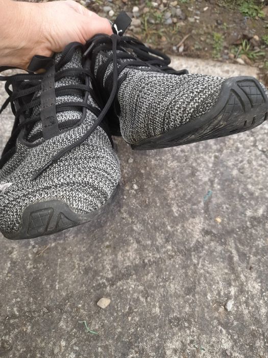 Adidași de calitate nr 47