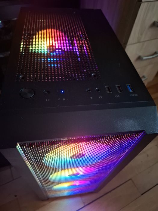 PC Light Gaming si Office