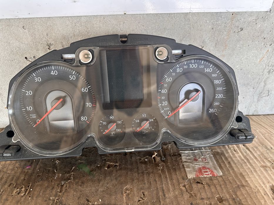 Километраж от фв пасат 6 3.2 / vw passat 6 3.2