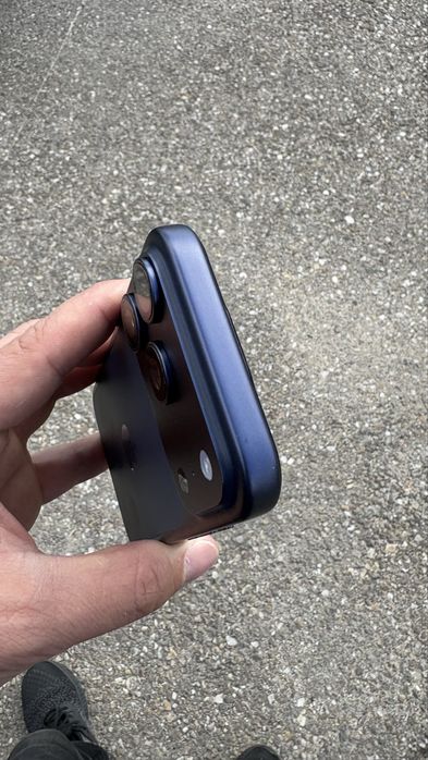 iPhone 17 Pro Blue Titan, cu 100% baterie