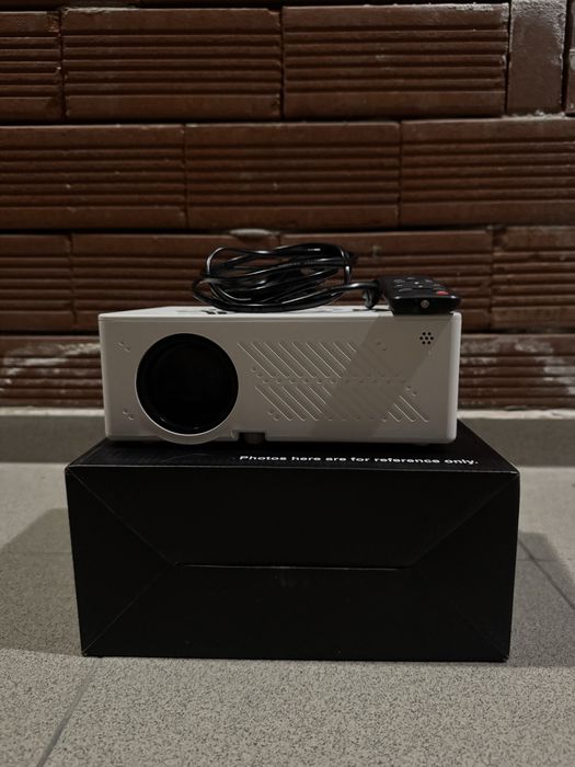 Bluetooth smart Прожектор