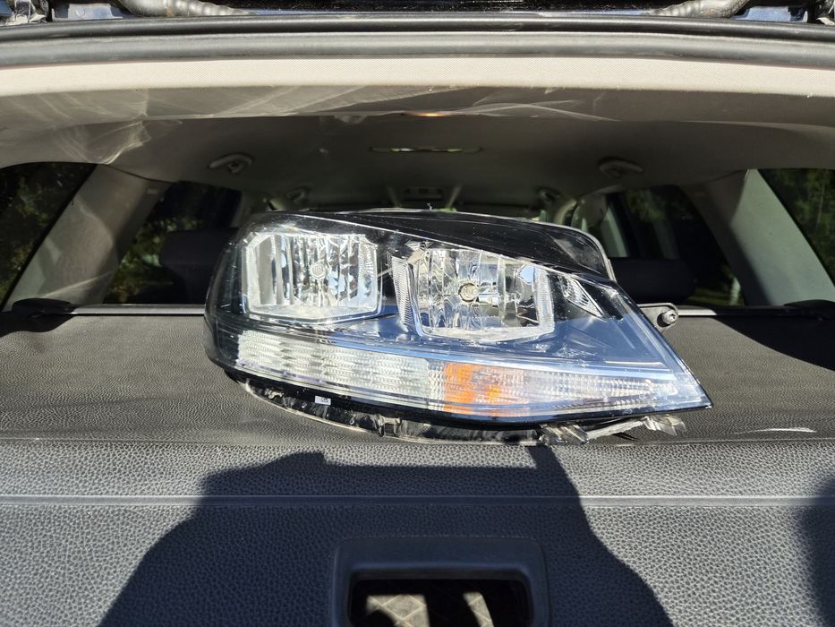 Faruri VW Golf 7 Facelift originale HELLA – 5G1941005D / 5G1941006D – DRL LED