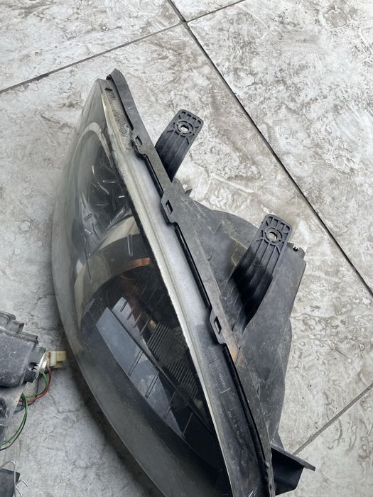 Jentra oldi orqa faralari sotiladi kamplekt orginal fara