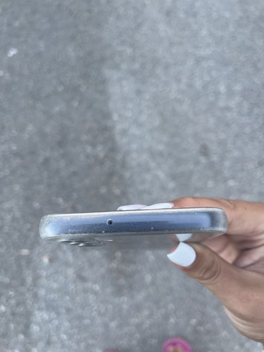 Продавам samsung Galaxy A16