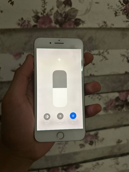 Iphone 8 plus sotiladi