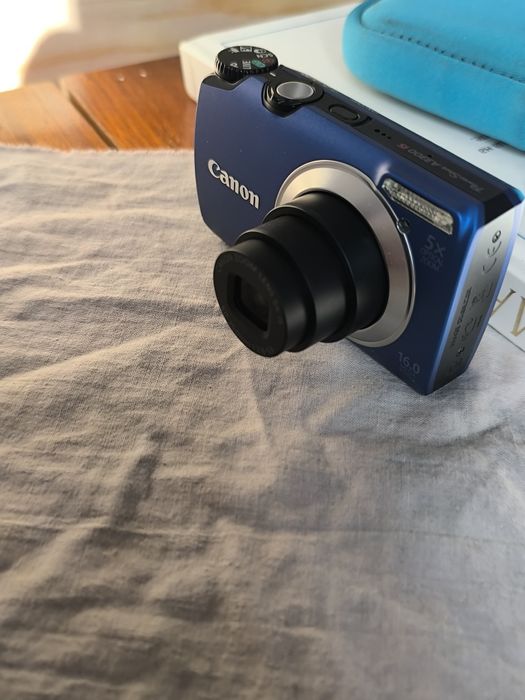 Дигитален фотоапарат Canon Powershot A3300 IS 16 мегапиксела