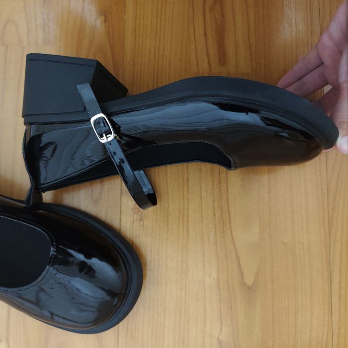 черные туфли 39 размера