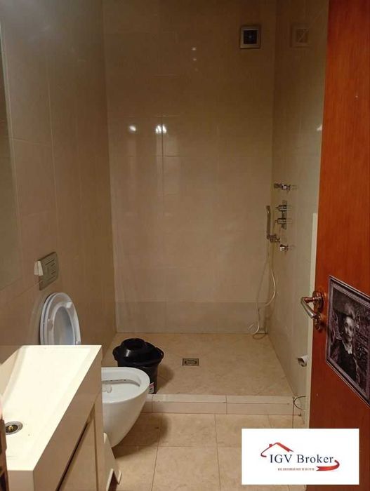 Двустаен апартамент в Центъра