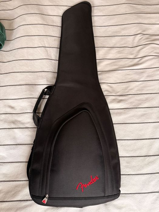 Бас китара Fender Mustang short scale 30’