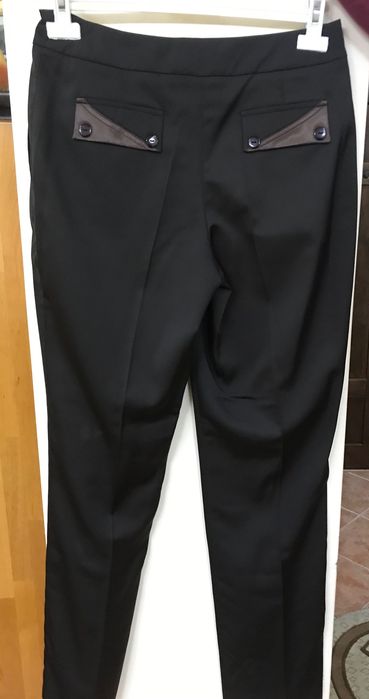 Pantaloni maro foarte închis drepți