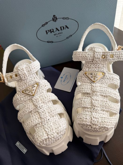 Дамски сандали Prada